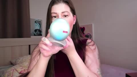 Elena online show from February 12, 2026, 8:59 pm