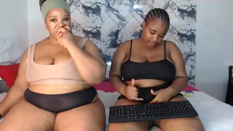 Snapshot of juicyjasminx chatting on June 1, 2026, 9:16 pm juicyjasminx online show from June 1, 2026, 9:16 pm