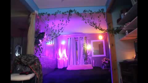 juicyjayxxx69 online show from April 5, 2026, 3:26 am