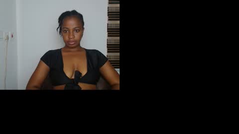 juicykinkx online show from October 29, 2025, 8:38 am