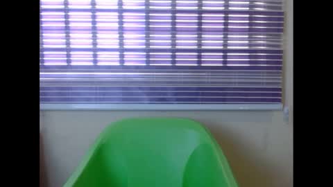 juicynwetx online show from March 3, 2025, 1:09 pm