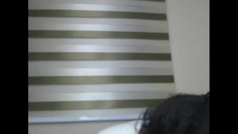 juicynwetx online show from March 9, 2025, 5:11 am