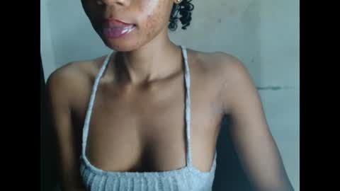 juicyxpussyxx online show from July 24, 2026, 9:24 pm