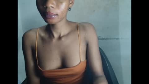juicyxpussyxx online show from July 28, 2026, 9:36 pm