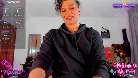 Jujubee online show from December 14, 2024, 7:25 pm