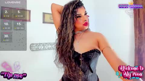 Jujubee online show from September 13, 2025, 3:01 pm