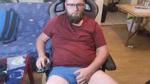 Julcs online show from January 7, 2025, 3:23 pm