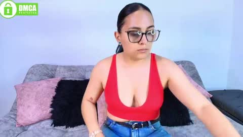 Jules and Gia online show from May 31, 2026, 5:31 pm