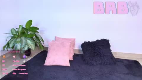 Jules and Gia online show from July 5, 2026, 12:12 pm