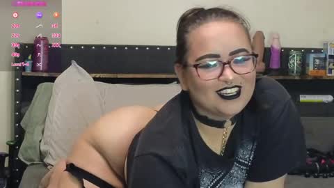 Julesss online show from June 7, 2026, 7:56 am