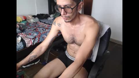 Julfigo online show from March 6, 2026, 3:30 pm