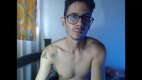 Julfigo online show from March 18, 2026, 3:59 pm