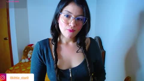 Juliana online show from February 28, 2025, 3:15 pm