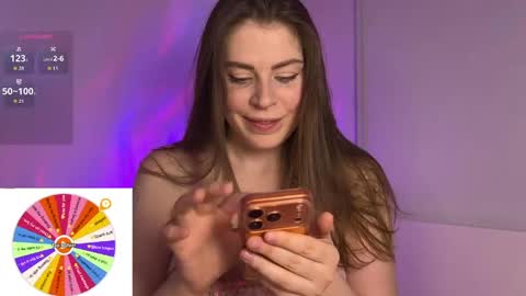 juli_m00n online show from April 25, 2026, 7:22 pm