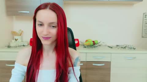 JuliaJae online show from March 5, 2026, 7:04 am