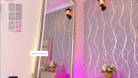 julia_rivers online show from January 9, 2026, 12:30 pm