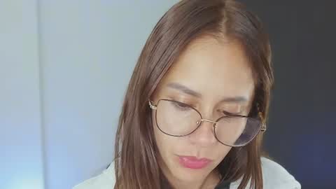 Snapshot of julia_roberts420 chatting on June 17, 2026, 9:27 pm Julia Schedule 10 pm to 4 am GTM-5 online show from June 17, 2026, 9:27 pm
