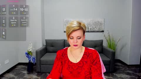 Julia online show from February 13, 2026, 12:56 pm