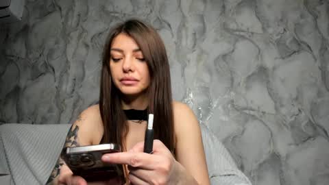 Julia online show from March 8, 2025, 7:09 pm