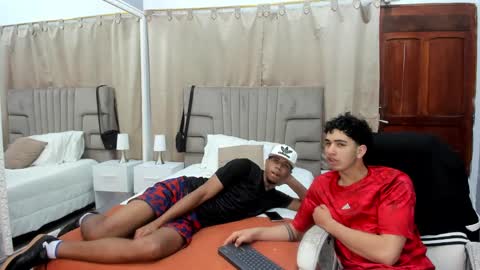 julian billy online show from January 5, 2025, 2:41 pm