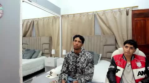 julian billy online show from January 10, 2025, 11:33 am