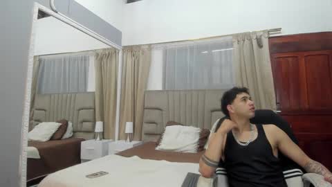 julian billy online show from February 15, 2025, 11:28 am