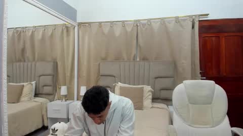 julian billy online show from March 9, 2025, 11:25 am