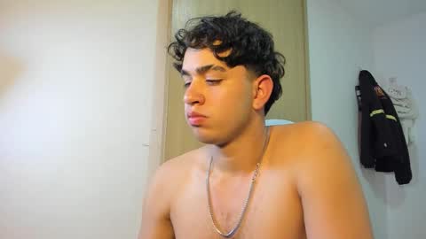 julian billy online show from November 15, 2025, 10:12 am