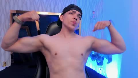 JULIAN  online show from April 2, 2026, 11:13 pm