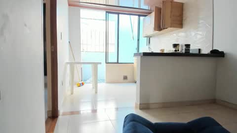 julian_wallace online show from October 28, 2025, 3:14 pm