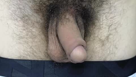 julian_whitee654 online show from December 10, 2024, 9:33 pm