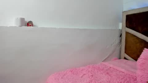 Snapshot of julian_wolf18 chatting on November 27, 2025, 3:58 pm julian online show from November 27, 2025, 3:58 pm