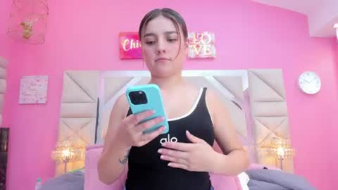 juliana_diamond_ online show from June 18, 2026, 9:14 am