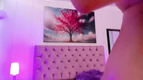 Snapshot of julianaa_castro chatting on January 15, 2025, 5:47 pm JULIANA CASTRO online show from January 15, 2025, 5:47 pm