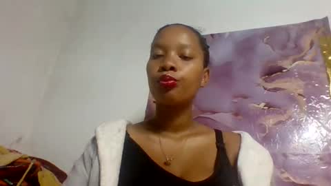 Snapshot of julianah93 chatting on July 27, 2026, 11:39 am Julianah online show from July 27, 2026, 11:39 am