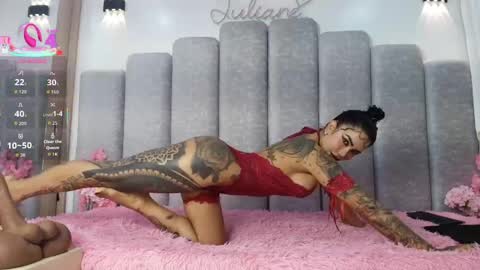 juliane_swee1 online show from May 22, 2026, 11:43 pm
