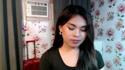julianfoxs online show from July 19, 2026, 1:04 pm