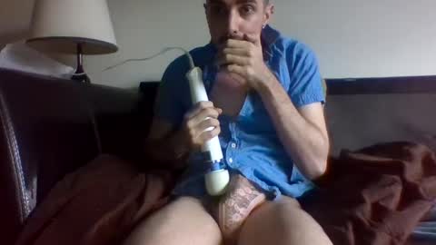 Snapshot of julianjj2001 chatting on December 17, 2024, 7:26 pm julianjj2001 online show from December 17, 2024, 7:26 pm