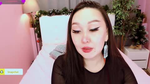 Julianna online show from January 5, 2025, 9:14 pm