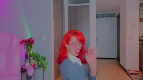 Juliana online show from March 28, 2026, 6:29 pm
