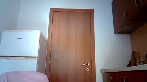 Snapshot of julianoparno chatting on July 15, 2026, 2:22 pm Juliano online show from July 15, 2026, 2:22 pm