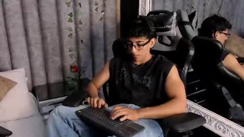 Julian online show from July 10, 2026, 8:44 pm