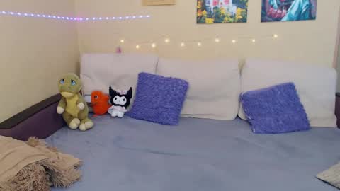 Jul online show from January 15, 2025, 11:00 am