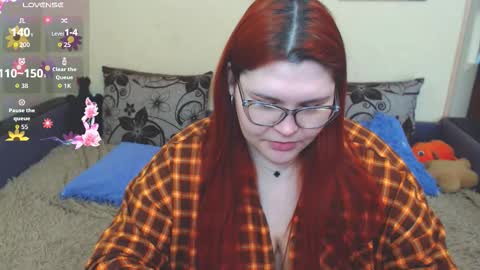 Snapshot of juliasane_ chatting on February 6, 2026, 10:18 am Jul online show from February 6, 2026, 10:18 am