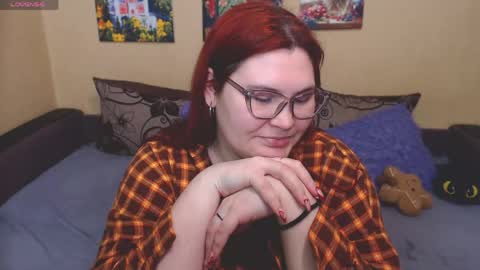 Snapshot of juliasane_ chatting on April 18, 2026, 7:07 pm Jul online show from April 18, 2026, 7:07 pm