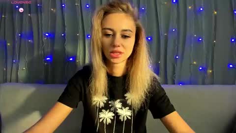 Yulya online show from October 29, 2025, 3:09 am