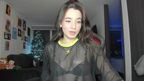 Jeimy Help me to reach 100 thumbs up online show from December 16, 2025, 1:54 am