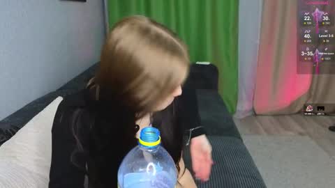 Snapshot of julidropp chatting on January 9, 2025, 8:01 pm julidropp online show from January 9, 2025, 8:01 pm