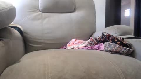 Julie bunny online show from March 10, 2026, 11:15 am