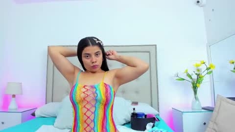 Julieehabubu online show from March 13, 2026, 3:24 am